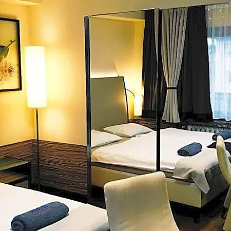 Hostel Bialy Slon Delux
