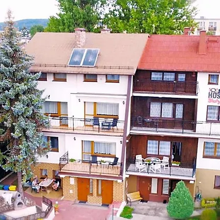 Hostel Bialy Slon Delux *