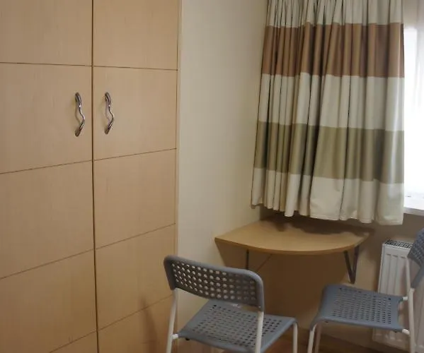 Bialy Slon Delux Hostel